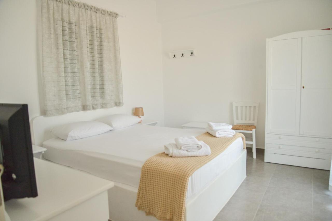 Zeras Apartments Adamantas (Milos) Exterior foto